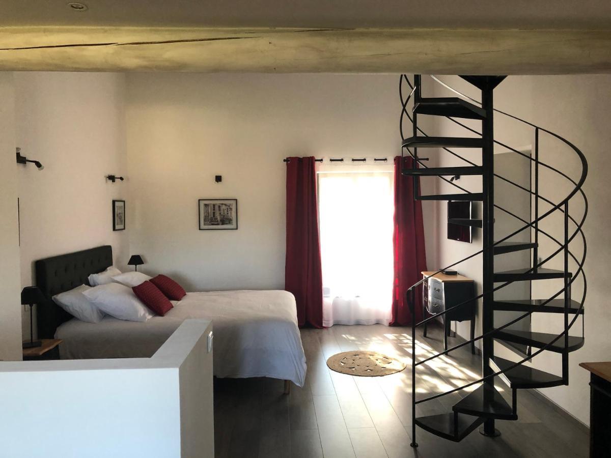 B&B Dans Mas En Pierres Robion en Luberon Exterior photo